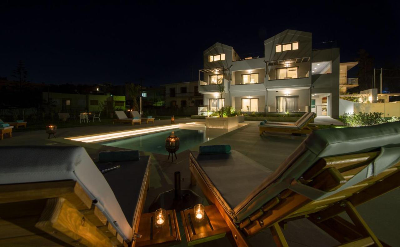 Eleanthi Modern Living Apartment Galatas  Bagian luar foto