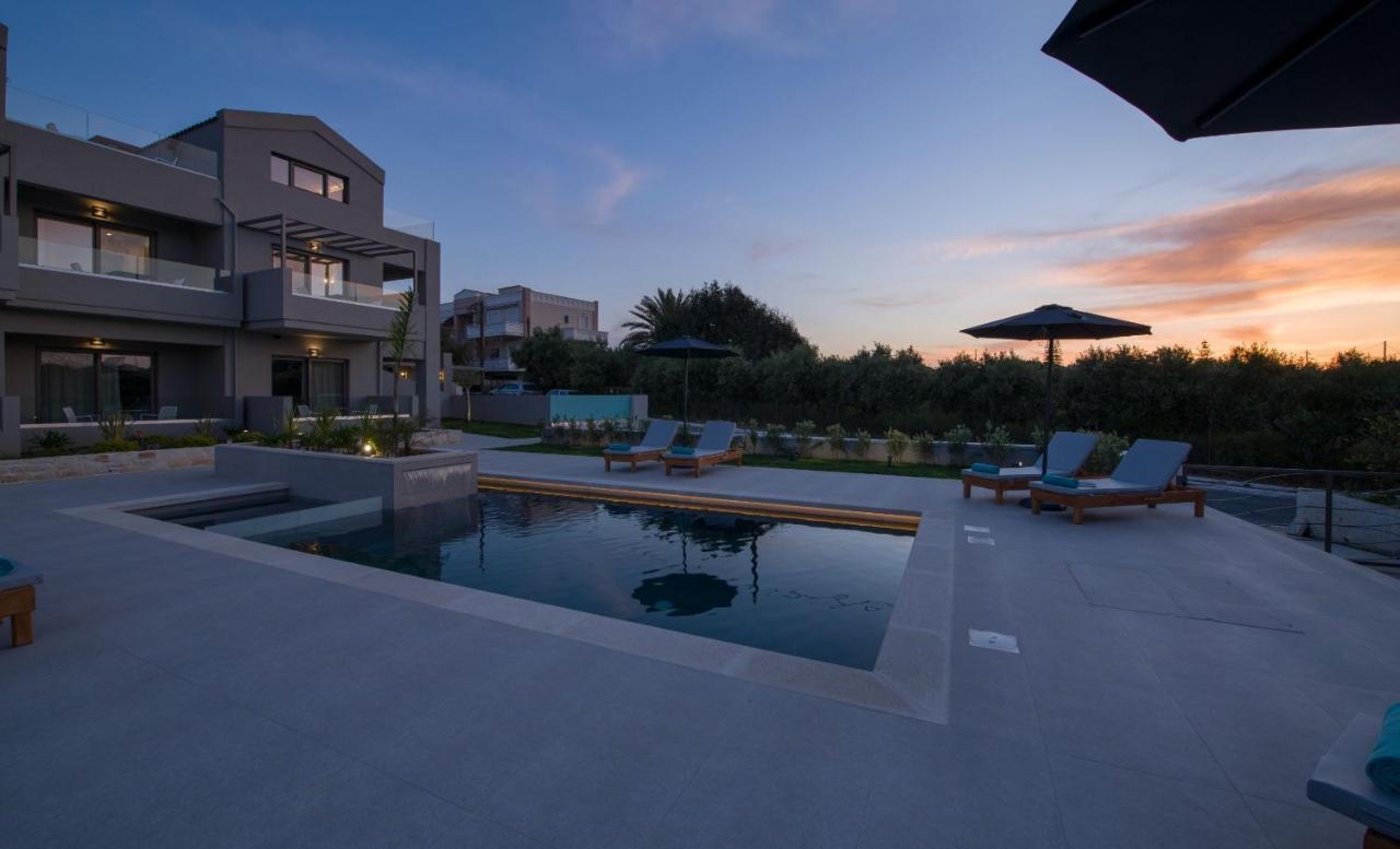 Eleanthi Modern Living Apartment Galatas  Bagian luar foto