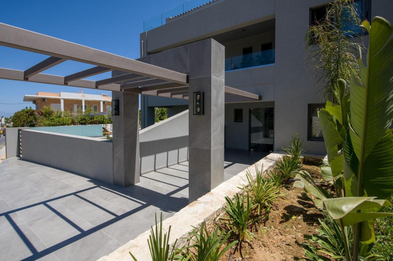 Eleanthi Modern Living Apartment Galatas  Bagian luar foto