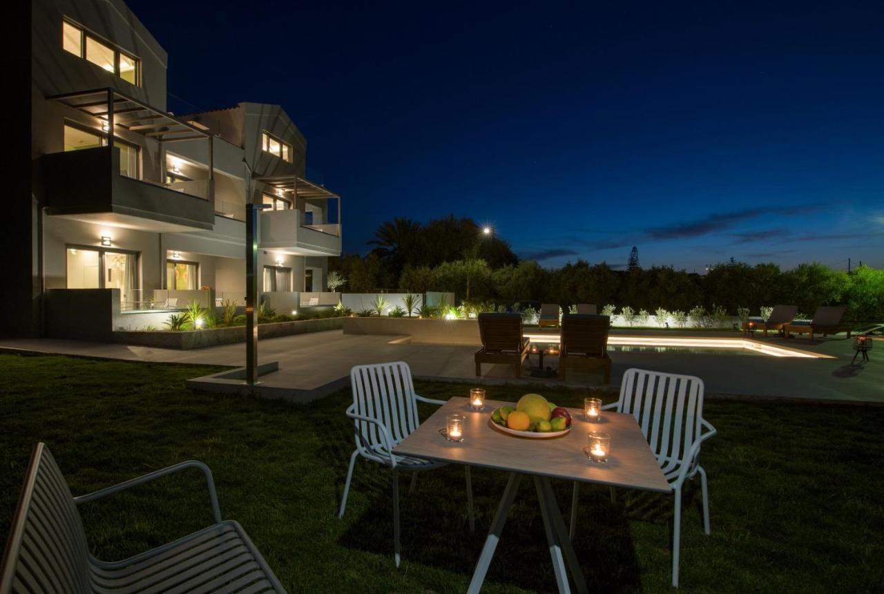 Eleanthi Modern Living Apartment Galatas  Bagian luar foto
