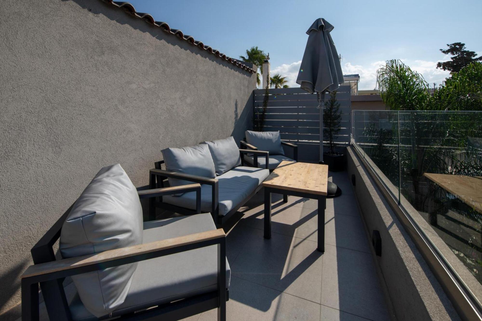Eleanthi Modern Living Apartment Galatas  Bagian luar foto