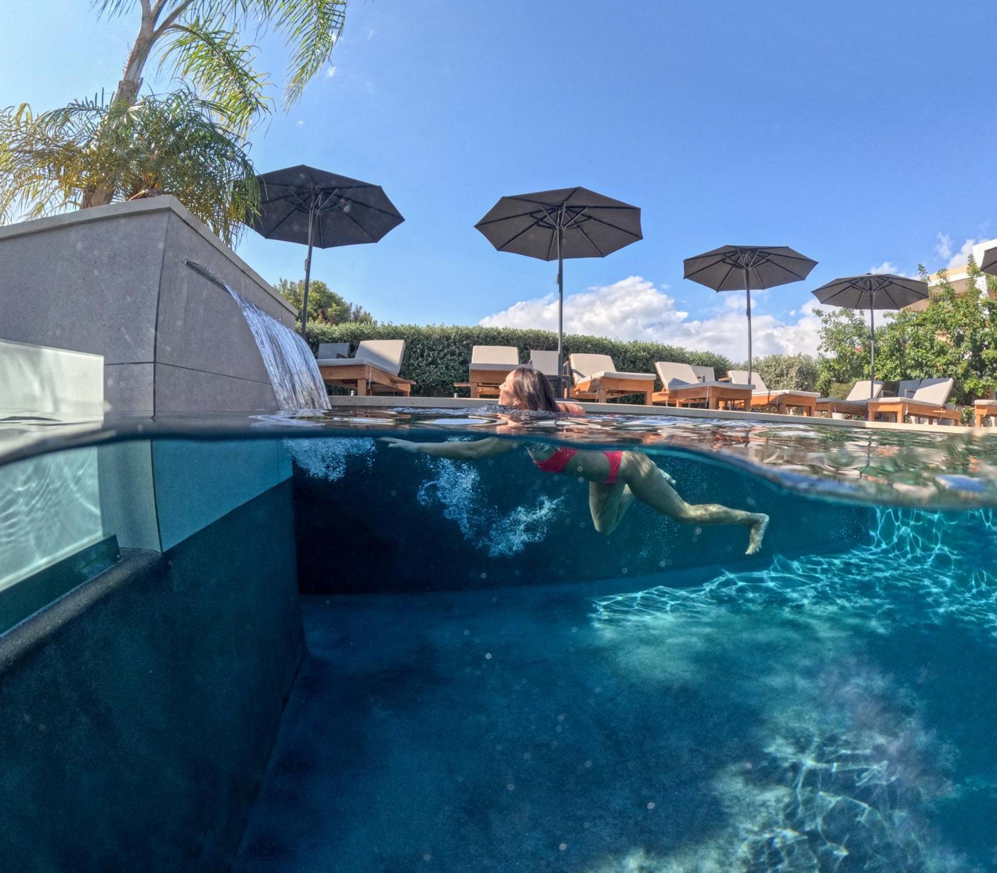 Eleanthi Modern Living Apartment Galatas  Bagian luar foto