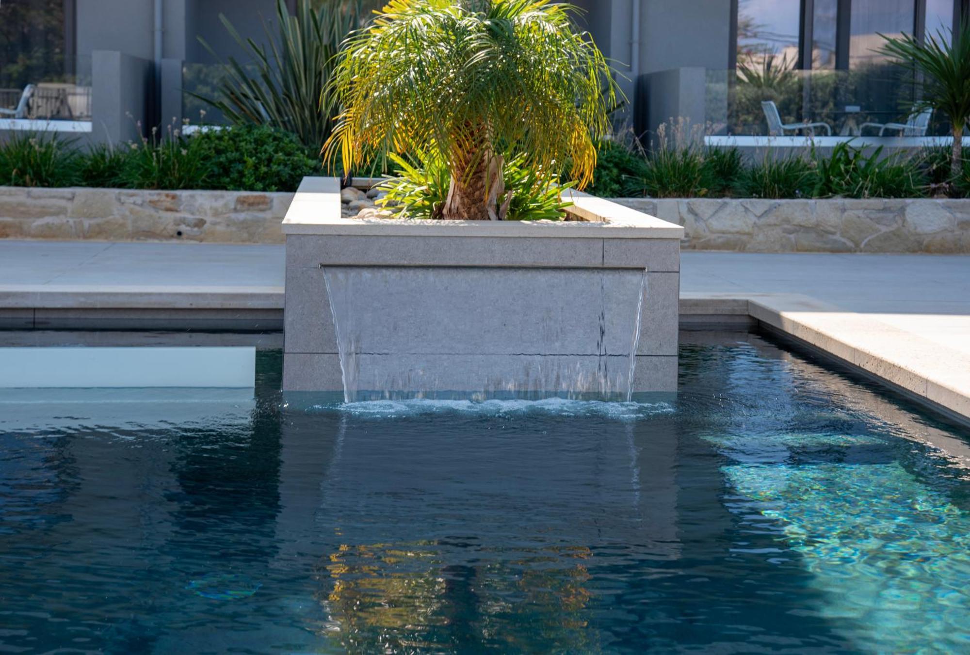 Eleanthi Modern Living Apartment Galatas  Bagian luar foto